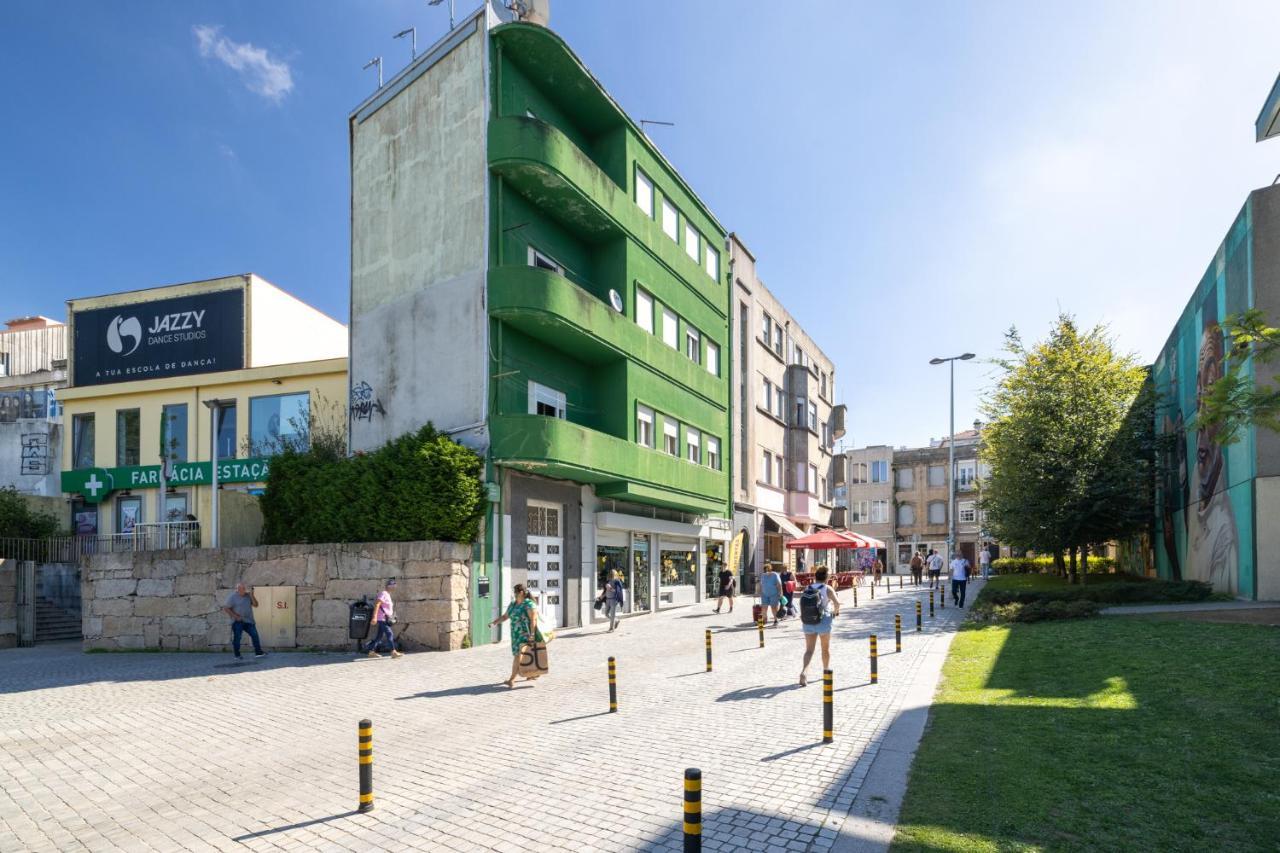 Downtown 2 Minutes By Walk To Center And Metro-Direct To Airpot T4 Apartment Porto Bagian luar foto